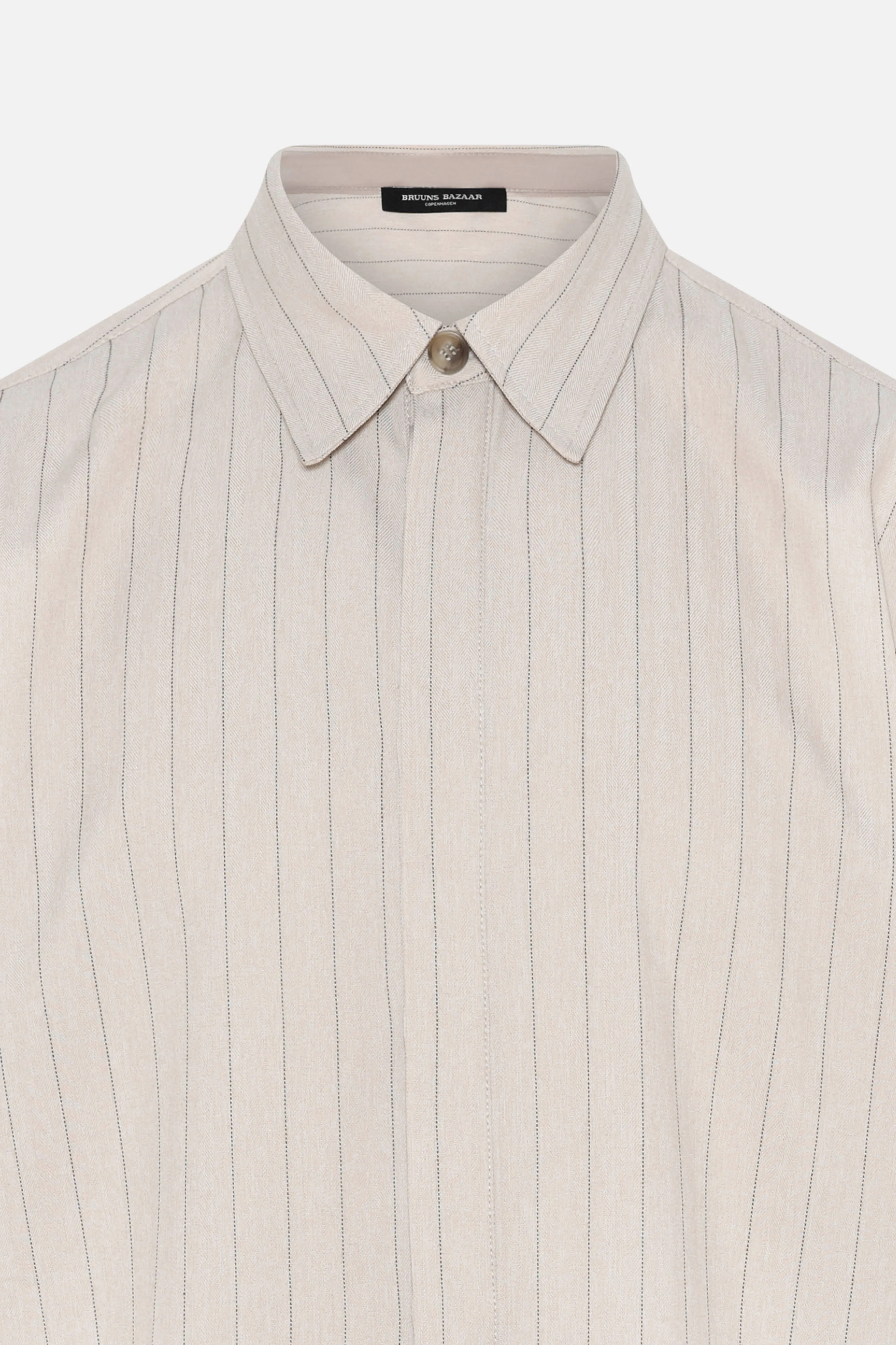 ApricotBBBrent shirt - Light Grey stripes