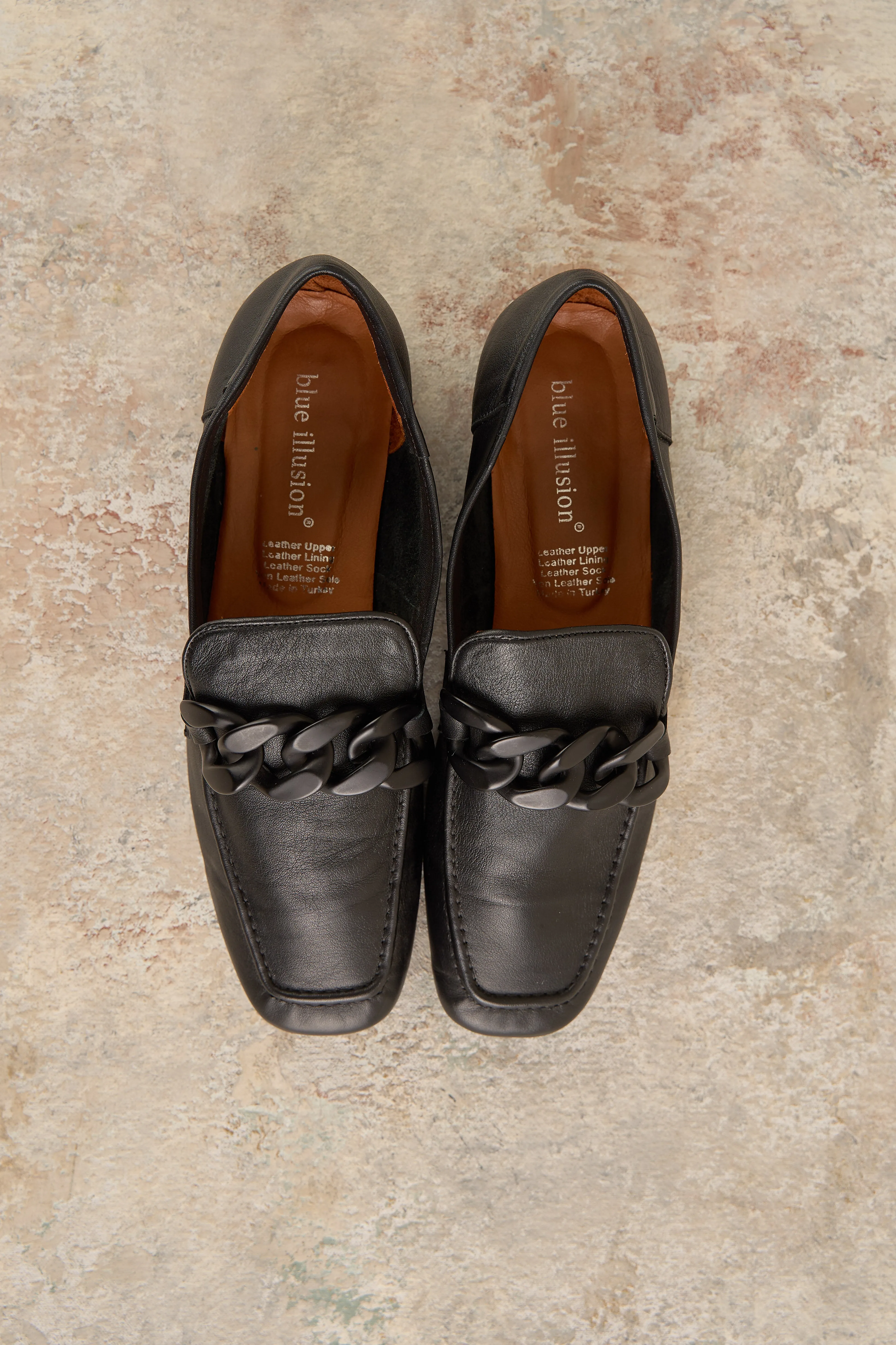 Black Resin Chain Loafer