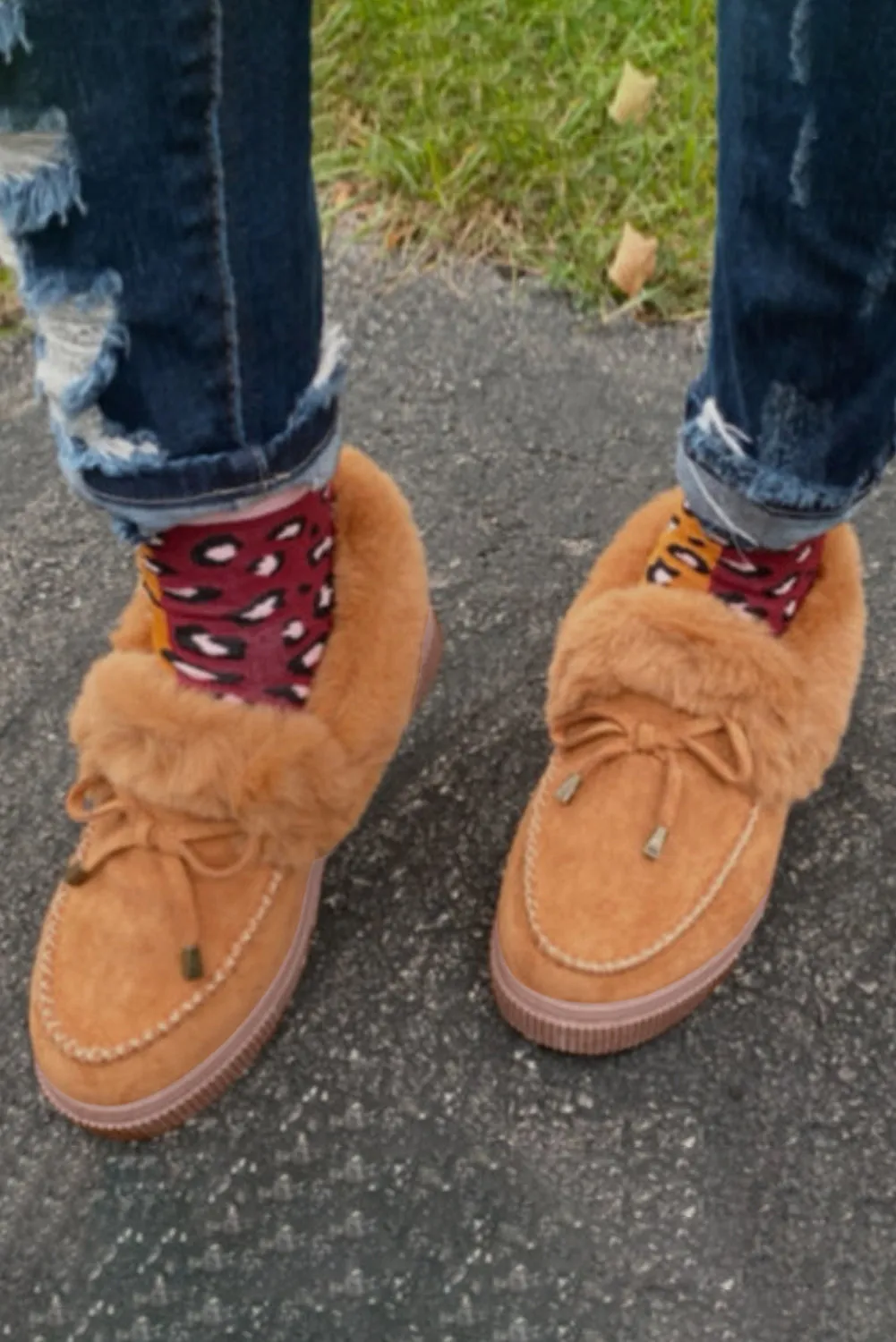 Brown Bow Decor Faux Suede Plush Lined Winter Flats