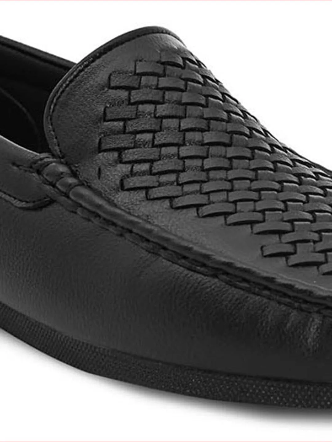 Hydes N Hues Men Black Woven Design Loafers