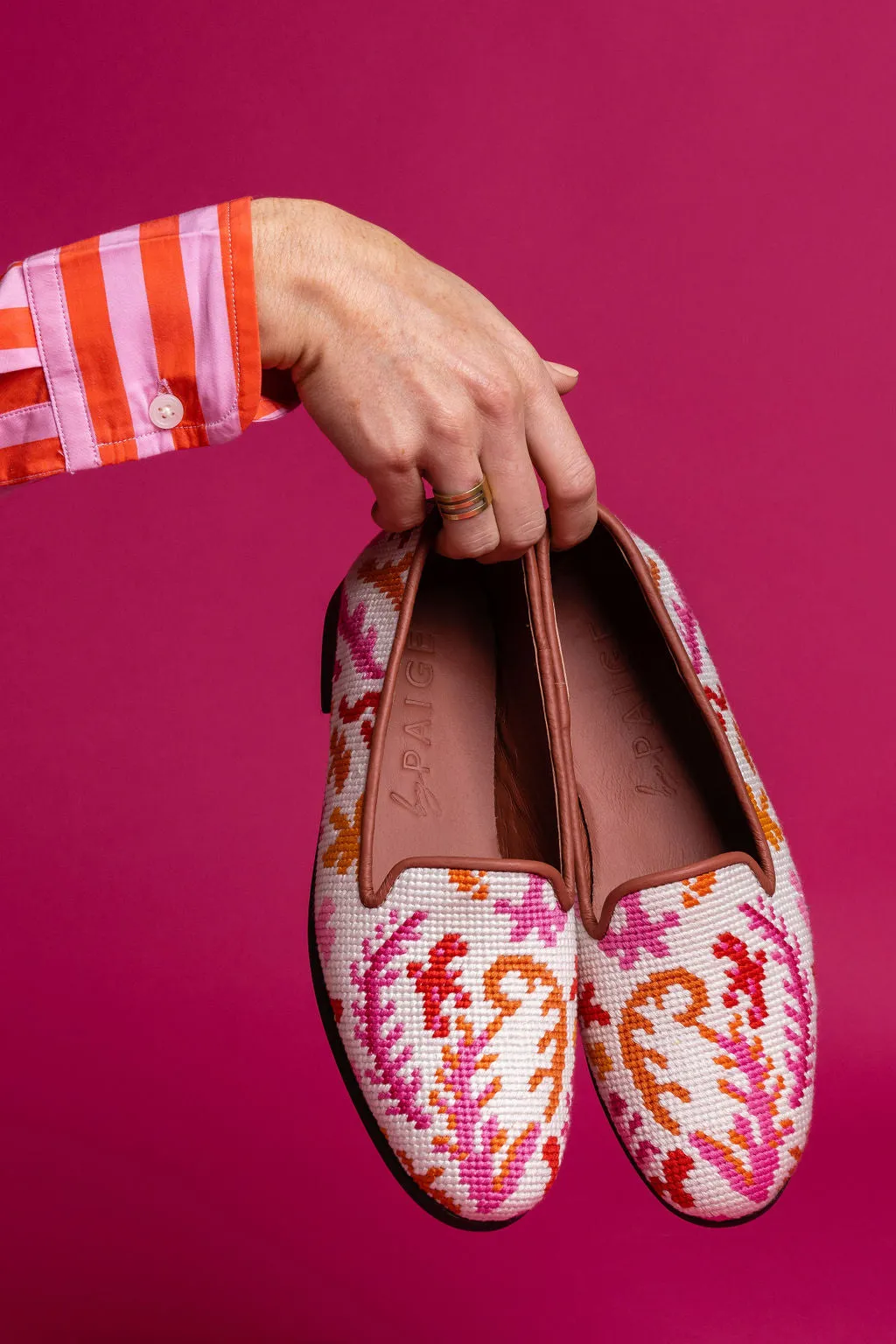 Needlepoint Loafer in Coral Reef