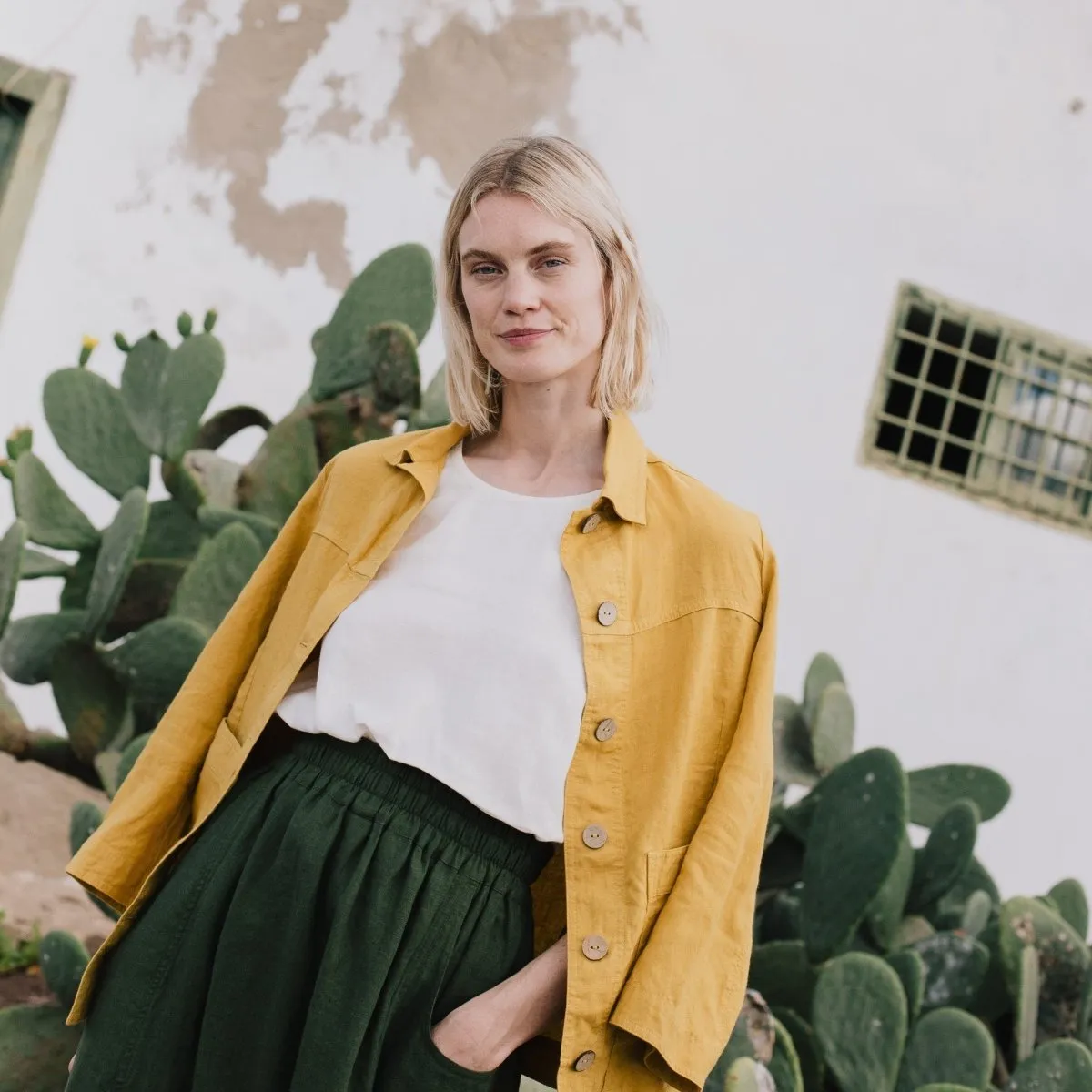 R: OIA gathered linen skirt (Size: S/M; Color: Juniper Green)